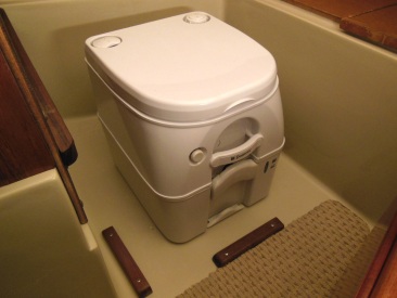 Dometic 970 Series Portable Toilet