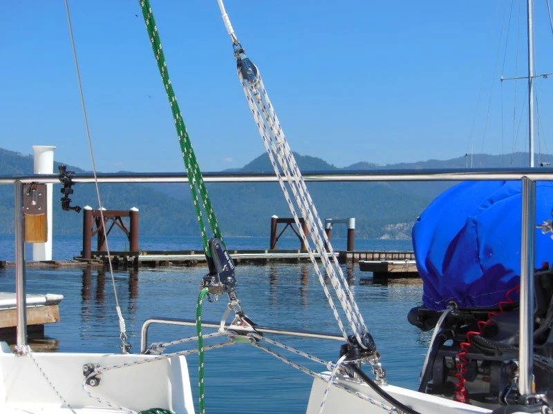 rigging backstay sailboat